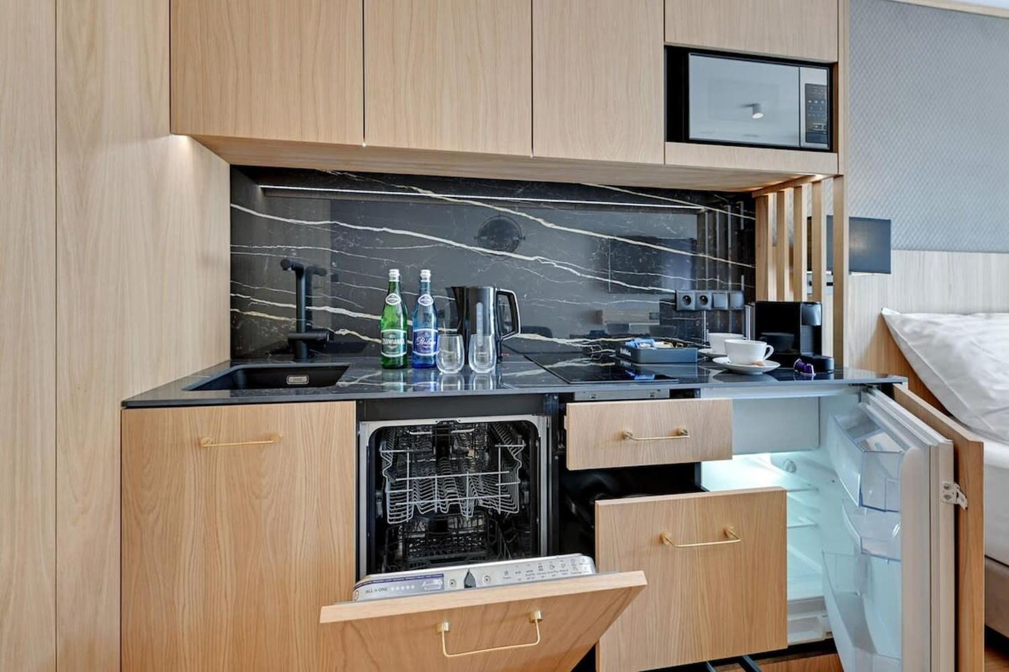 Deo Plaza - Apartamenty W Sercu Gdanska By Rent Like Home Eksteriør billede